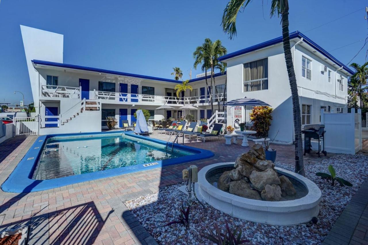 Blue Strawberry By The Sea Hotel Fort Lauderdale Exterior photo